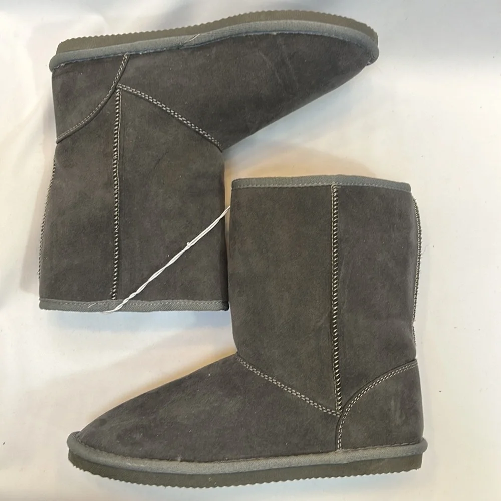 Harper Canyon Emmerson Faux Shearling Boot-Size 5  NWOB